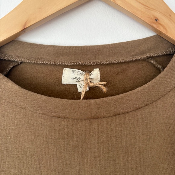 The simple folk the sweatshirt in walnut - Picture 4 of 6